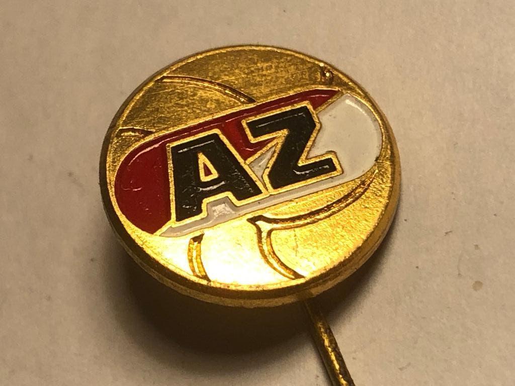 Metalen AZ VOETBALCLUB ALKMAAR Speld., Verzamelen, Verzenden, Zo goed als nieuw, Sport, Speldje of Pin