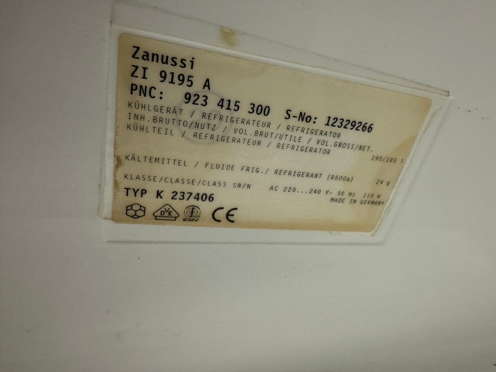 Zanussi ZI 9195 A Koelkast - Compact en Efficiënt, Ophalen, 150 tot 200 liter, 120 tot 140 cm, 45 tot 60 cm