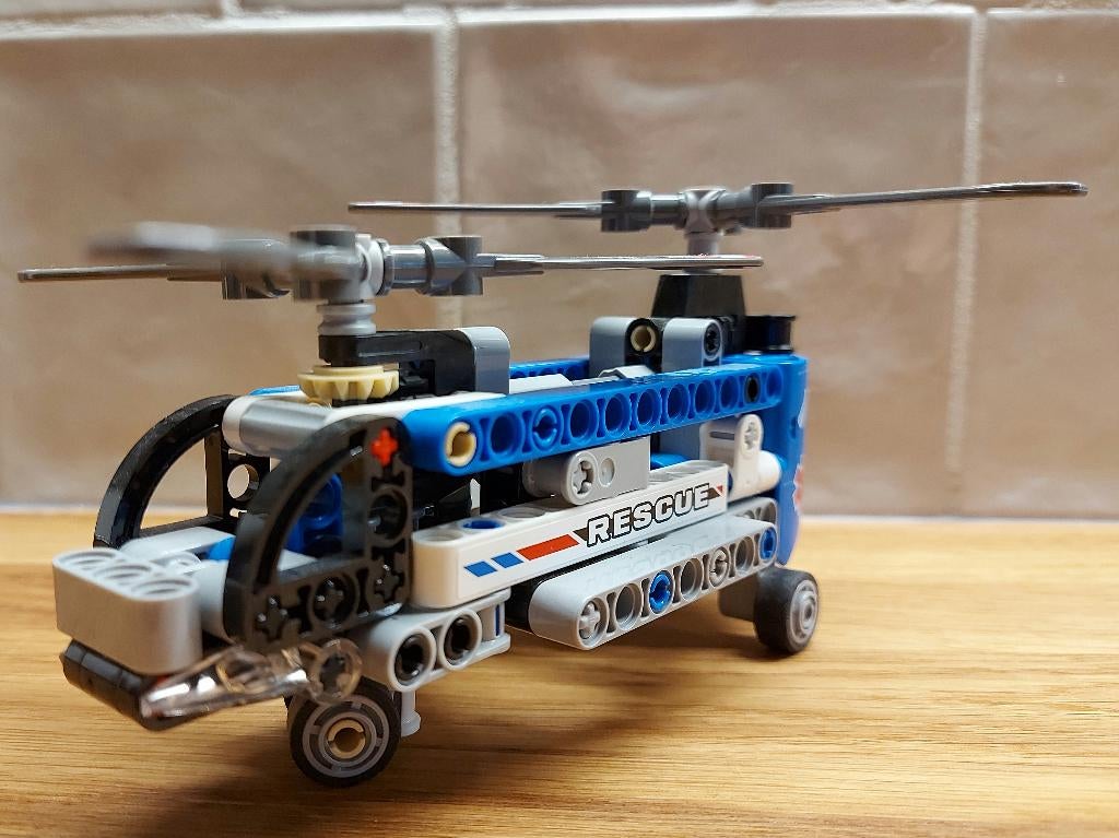 Lego Technic 42020 Chinook helikopter blauw, Gebruikt, Lego, Compleet, Ophalen of Verzenden