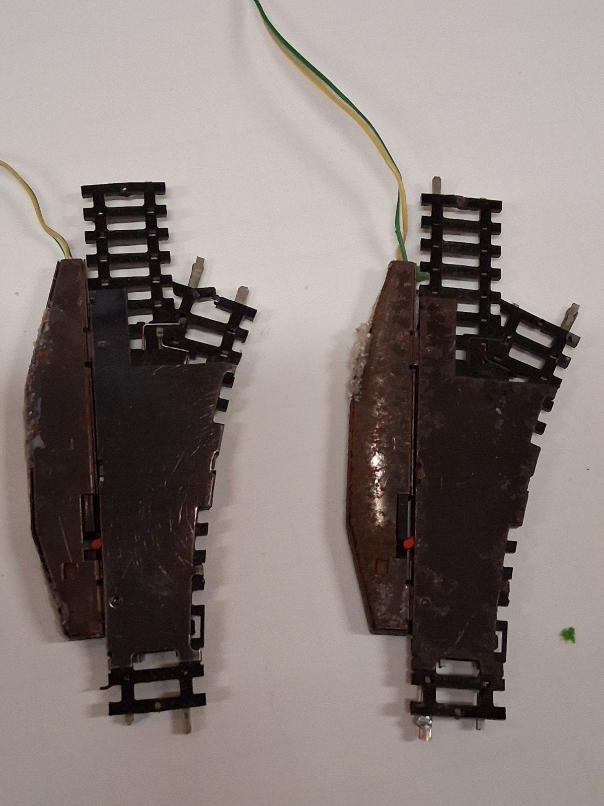 set van 2 minitrix elektrische wissels N-spoor, Gebruikt, Gelijkstroom, Verzenden, Trix