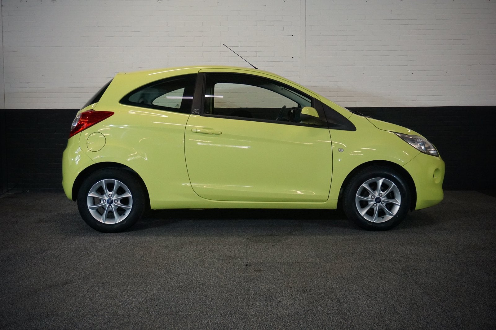Ford Ka 1.2 | UNIEK LAGE KMSTAND NAP! | Airco | Parksensoren, Auto's, Voorwielaandrijving, Stof, 1242 cc, 4 cilinders