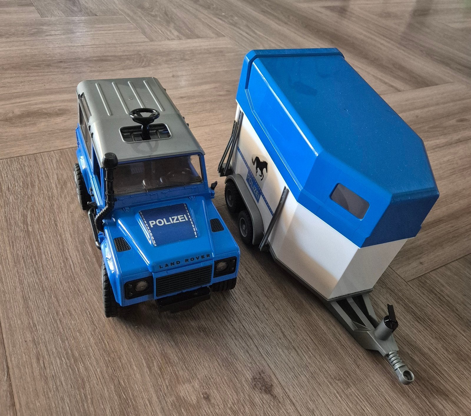 Playmobil politie Land Rover met paardentrailer, Ophalen of Verzenden, Gebruikt