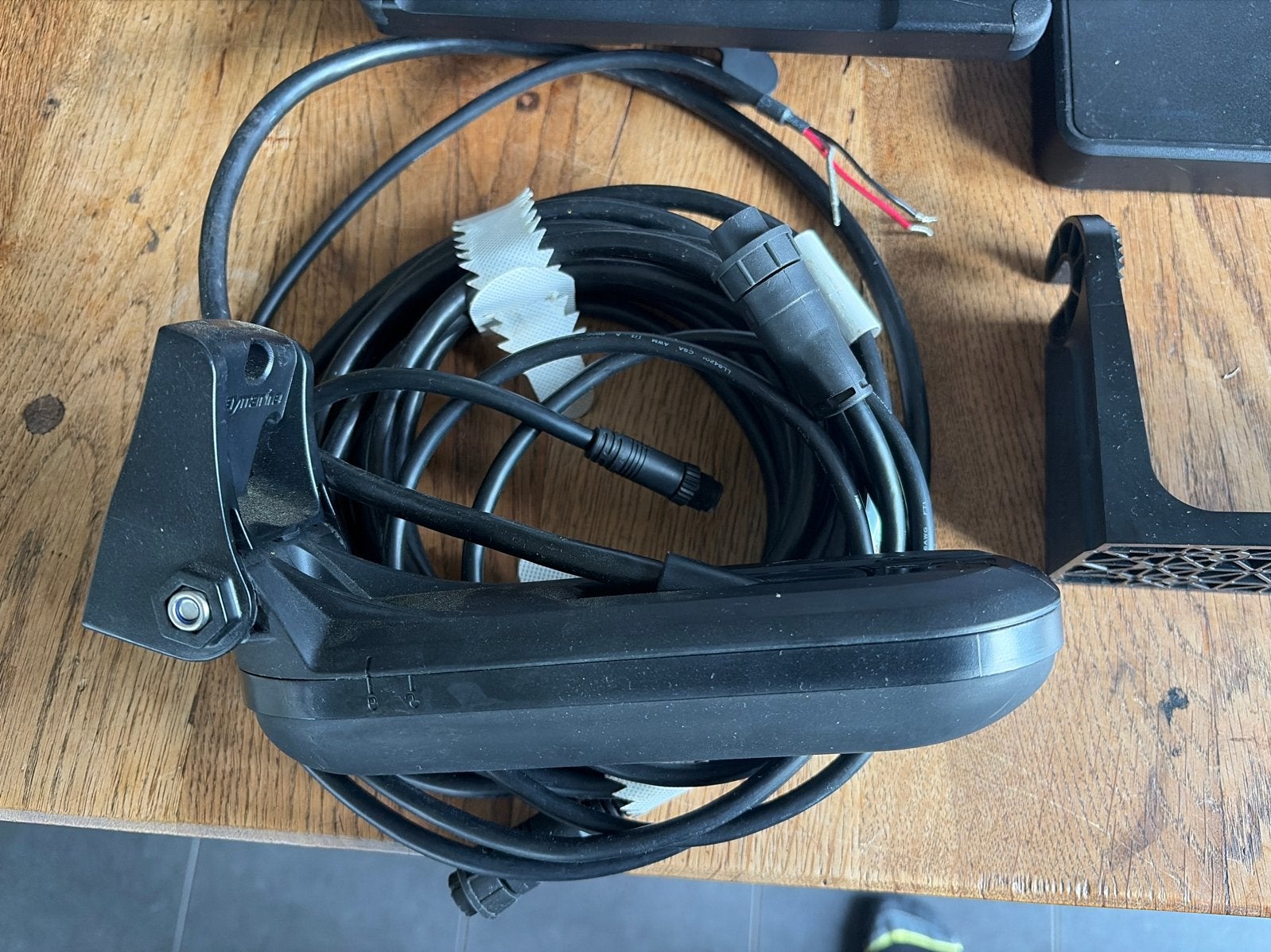 Raymarine Element 7 HV Kaartplotter/Fishfinder met transduce, Watersport en Boten, Ophalen of Verzenden, Zo goed als nieuw, Overige typen