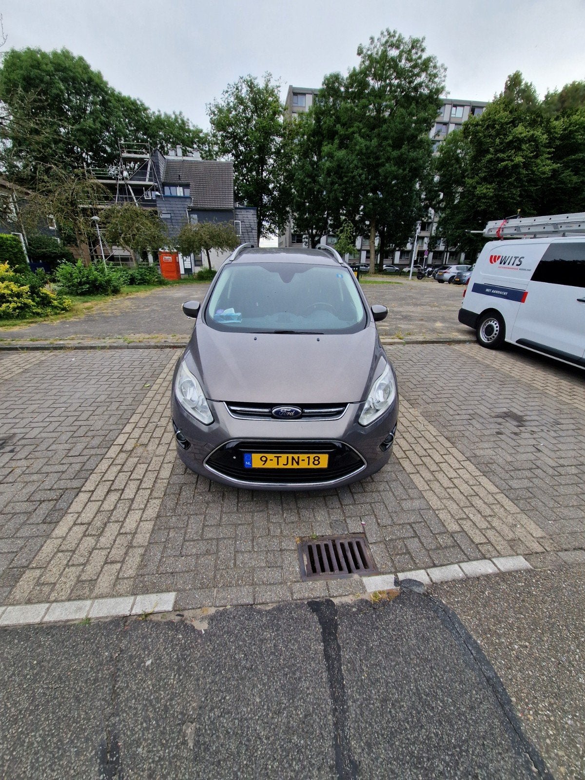 Ford Grand C-Max 1.0 92KW Ecoboost 2014 Bruin, Auto's, Ford, Particulier, Grand C-Max, Benzine, A, MPV, Handgeschakeld, Origineel Nederlands