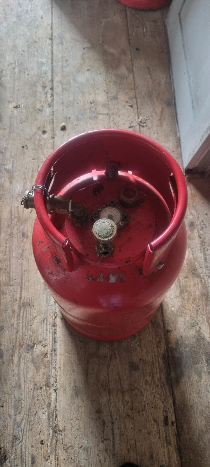 Gasfles navulbaar, Ophalen