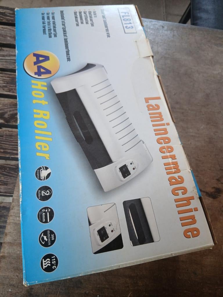 Lamineermachine A4 Hot Roller - Nieuw in doos, Ophalen of Verzenden