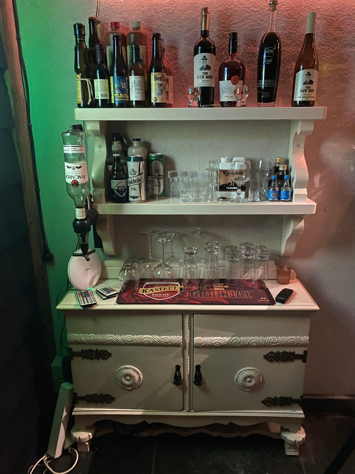 Mooie drankkast voor in een mancave, Huis en Inrichting, Ophalen, Gebruikt