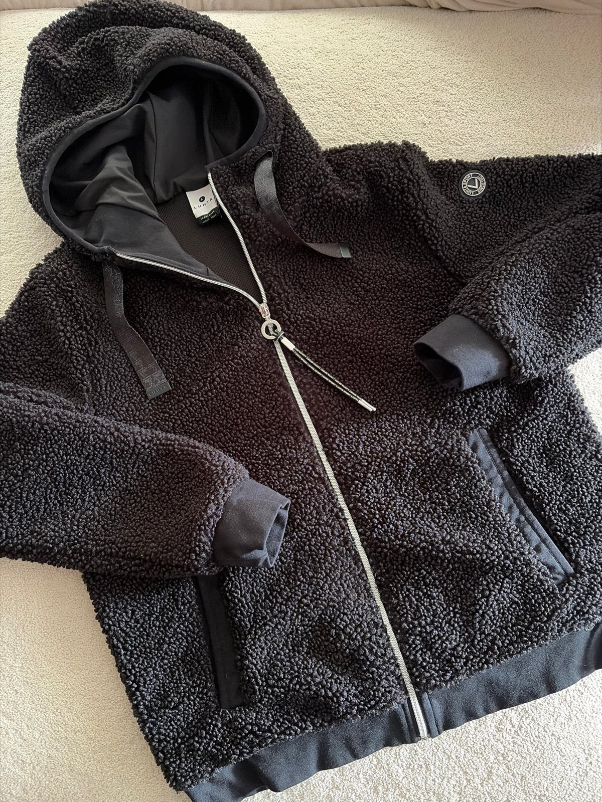 Luhta dames fleecevest met capuchon - Maat L, Verzenden, Zo goed als nieuw, Maat 42/44 (L), Zwart