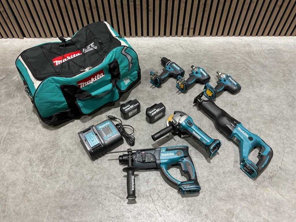 Makita Accu gereedschap sets Nieuw‼️, Ophalen, Nieuw, Gereedschapsset, Makita