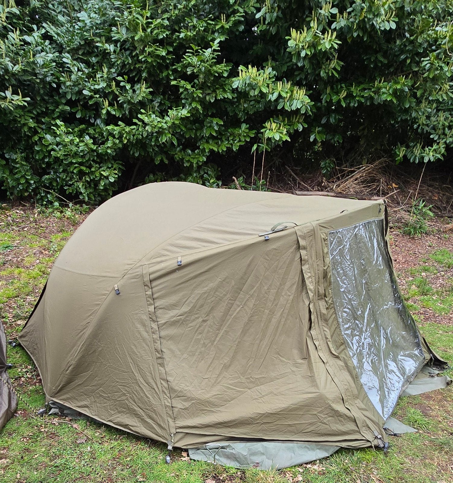 Kampa Air 2 man opblaasbare bivvy, tent compleet met overwra, Watersport en Boten, Hengelsport | Karpervissen, Ophalen of Verzenden