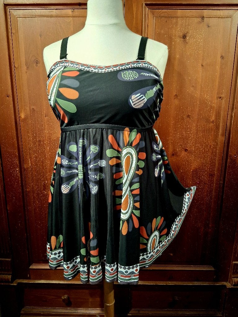 Kleurrijke Tankini-top met Boho Print 50-52, Kleding | Dames, Grote Maten, Ophalen of Verzenden, Nieuw, Overige kleuren, Lingerie of Zwemkleding