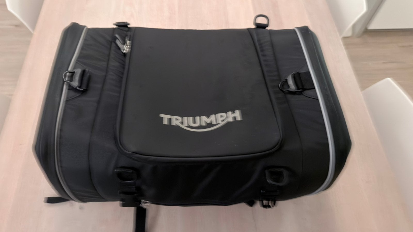 Triumph Tiger top tas, Ophalen of Verzenden, Zo goed als nieuw
