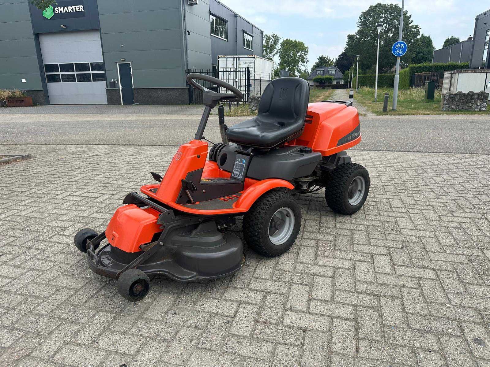 Husqvarna R13c5 Zitmaaier, Maaier