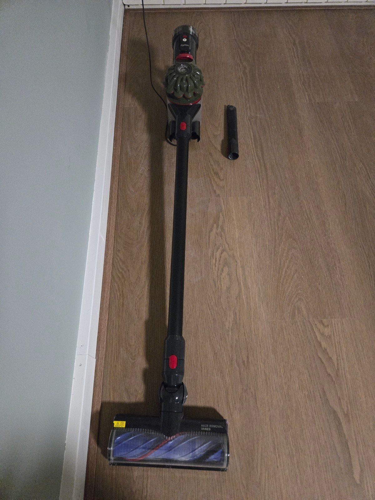 Dyson V8 Steelstofzuiger - 4x gebruikt
