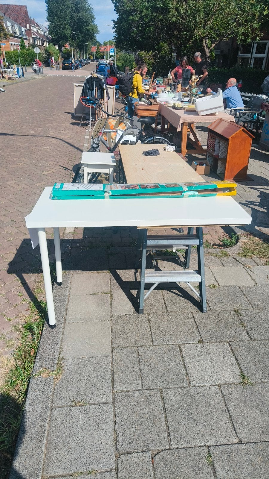 Eenvoudig bureaublad met 2 poten - Ideaal voor thuiswerkplek, Ophalen, Overige materialen, Gebruikt, 100 tot 150 cm