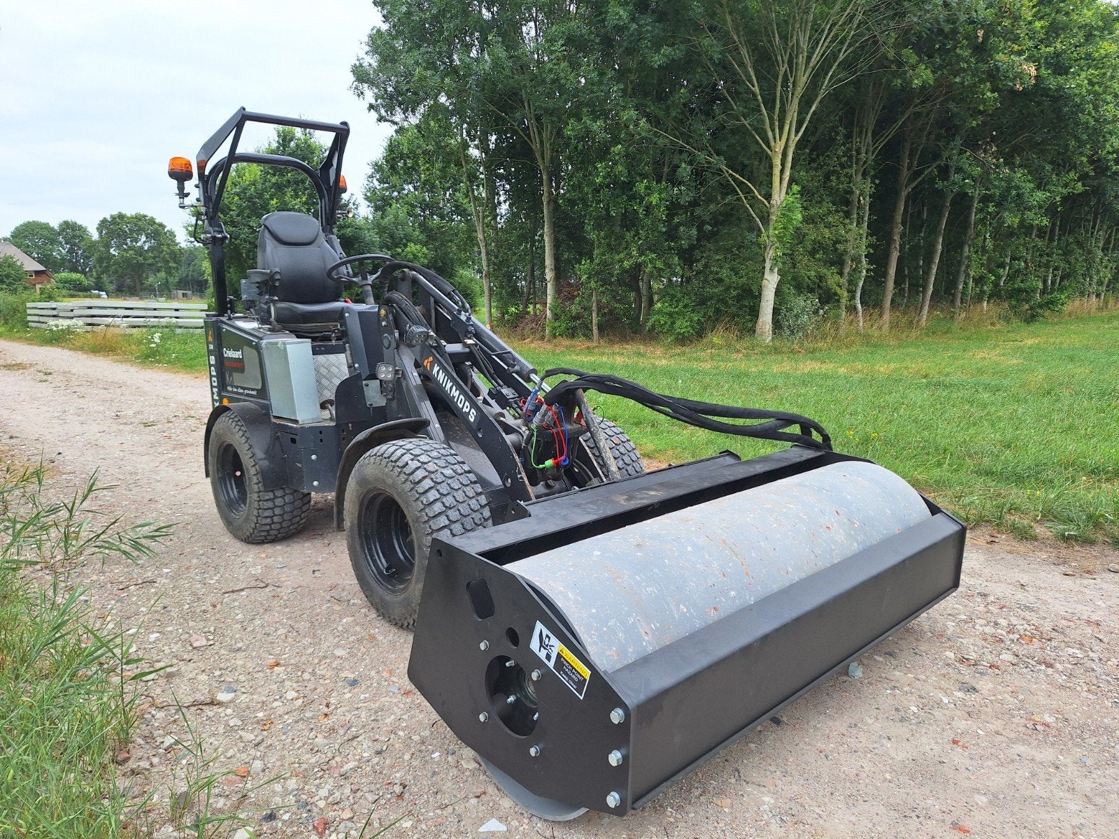Trilwals knikmops trilplaat giant shovel, Ophalen, Nieuw