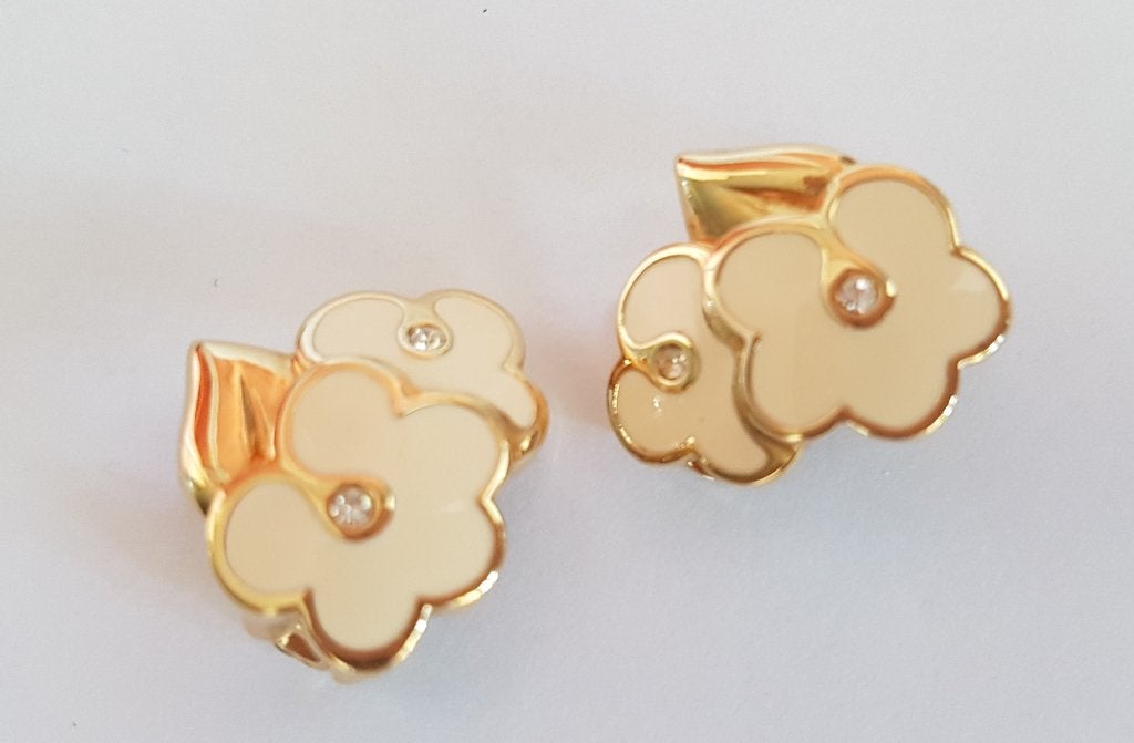 vintage clips Karin, Overige materialen, Gebruikt, Ophalen of Verzenden, Goud