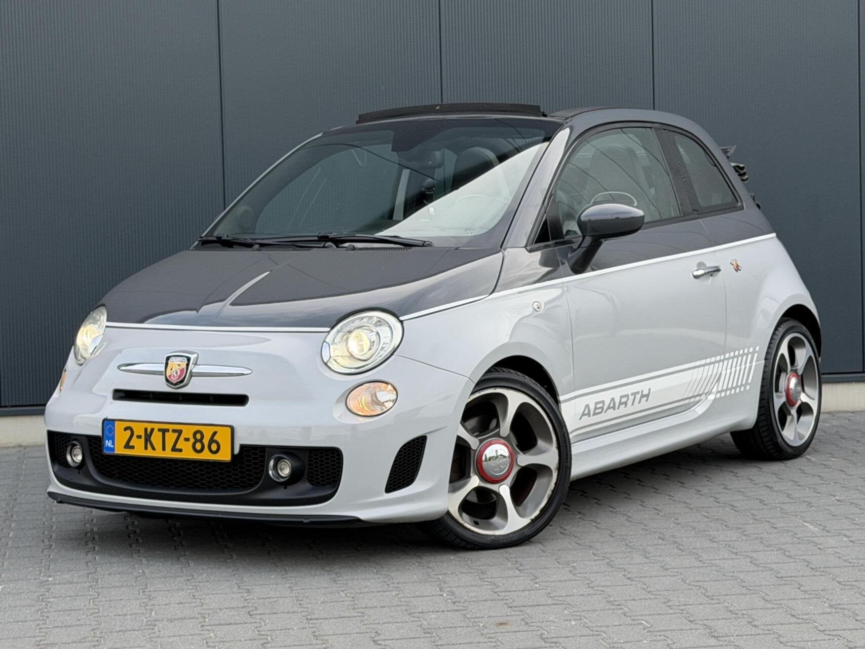 Abarth 500 C 1.4 T-Jet 140PK - Leder - Xenon - Automaat - Cl, Euro 5, Gebruikt, Zwart, 4 cilinders