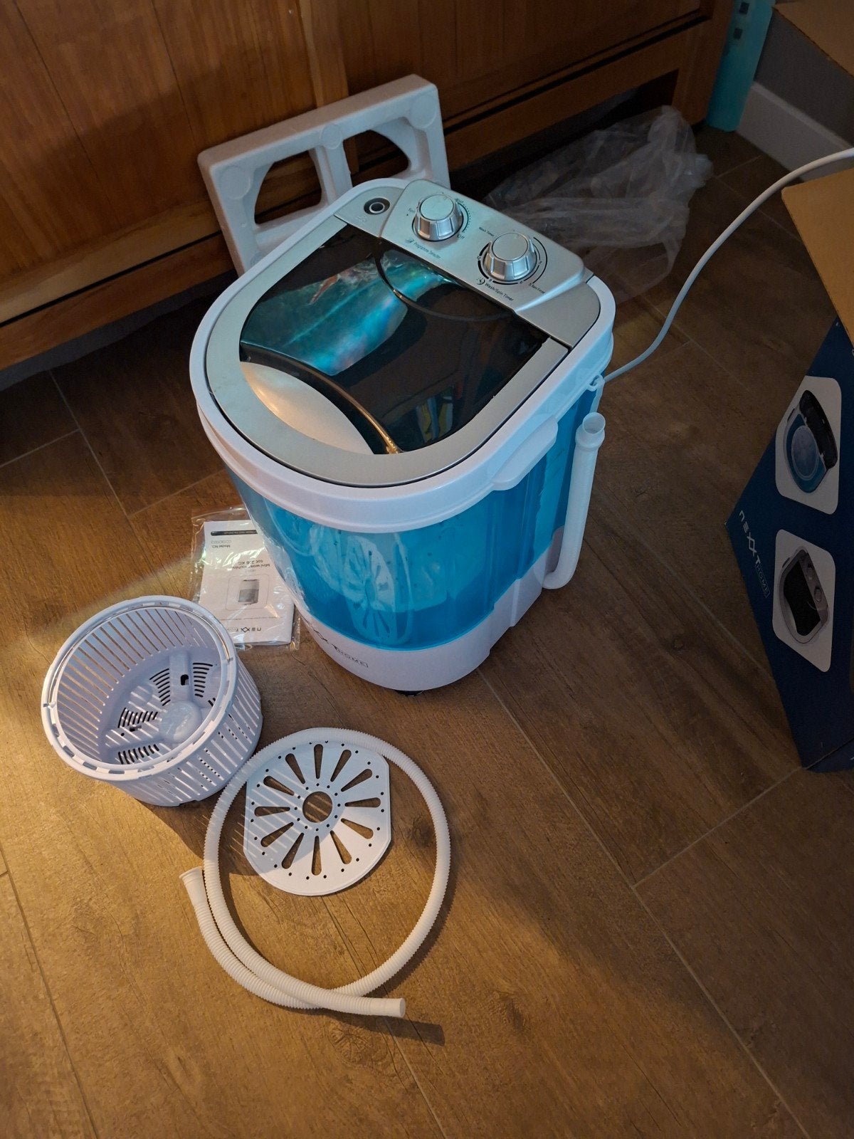 Camping Mini wasmachine  - 2x gebruikt, zo goed als nieuw, Caravans en Kamperen, Kampeeraccessoires, Ophalen of Verzenden, Nieuw