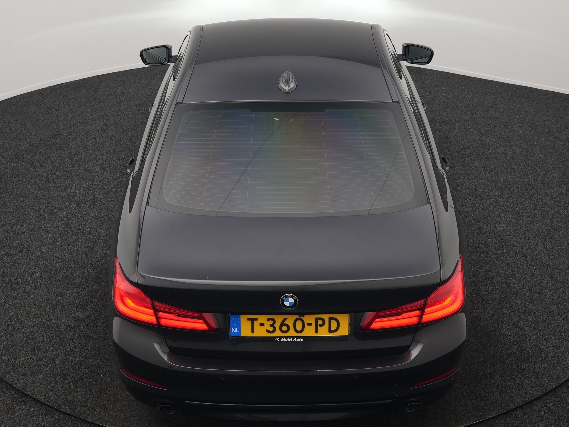 Foto 33 van BMW 5 Serie 530e iPerformance Sportline PHEV 252pk | Adaptiv