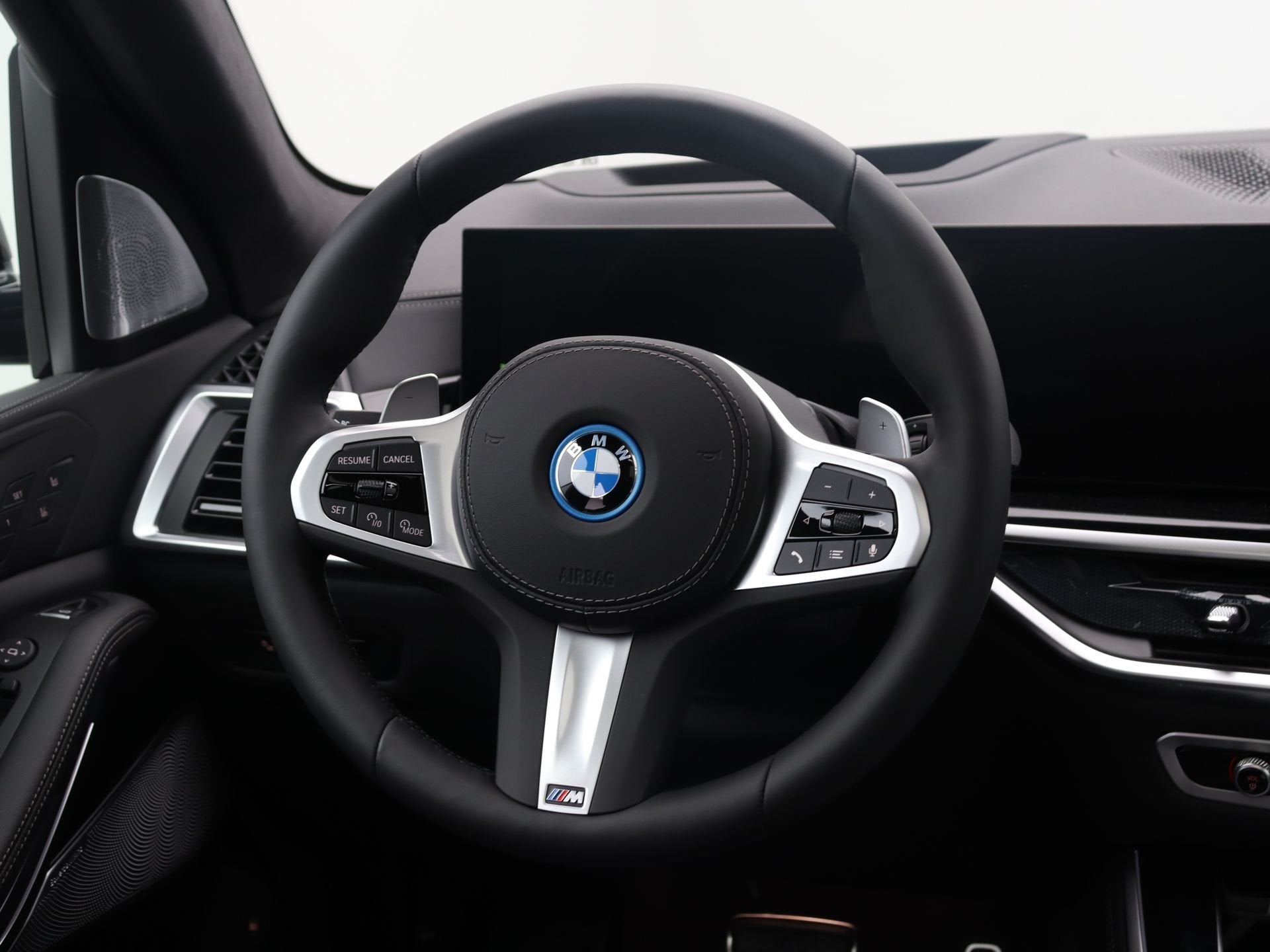 BMW X5 xDrive50e M Performance parts (bj 2026, automaat), Auto's, Automaat, 2395 kg, Overige brandstoffen, Leder