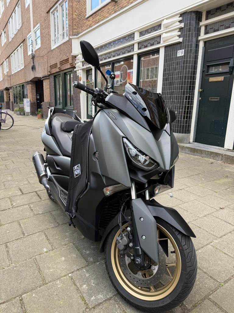 Yamaha XMAX 300 Tech MAX - Luxe motorscooter, Ophalen, Gebruikt, Benzine, Overige modellen