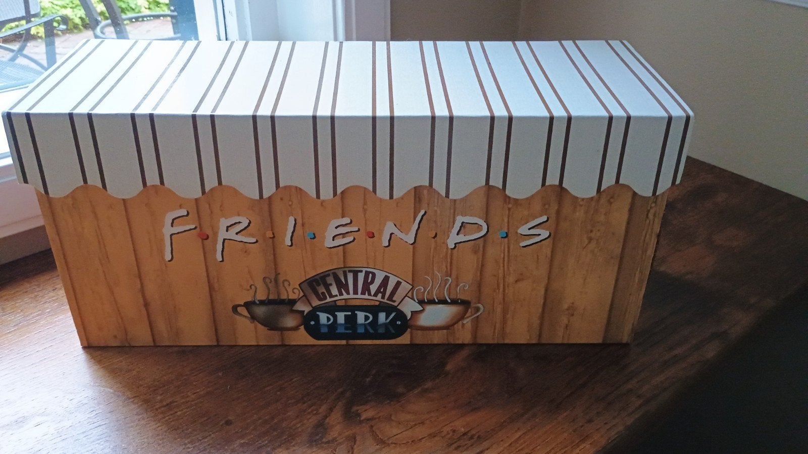 Friends Complete Serie DVD Boxset - Central Perk Editie, Ophalen, Engels, Nederlands, Zo goed als nieuw