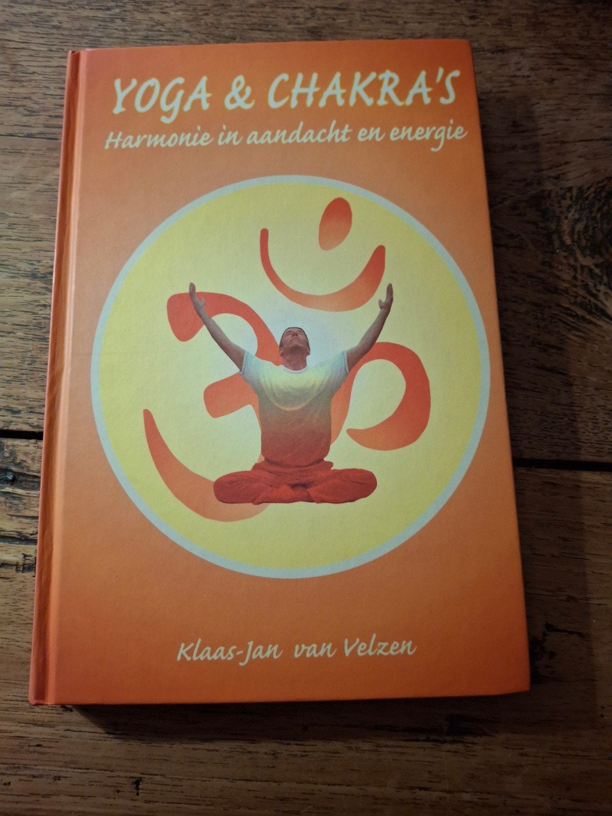 K.-J. van Velzen - Yoga & chakra's, Boeken, Astrologie, Overige typen, K.-J. van Velzen, Ophalen of Verzenden