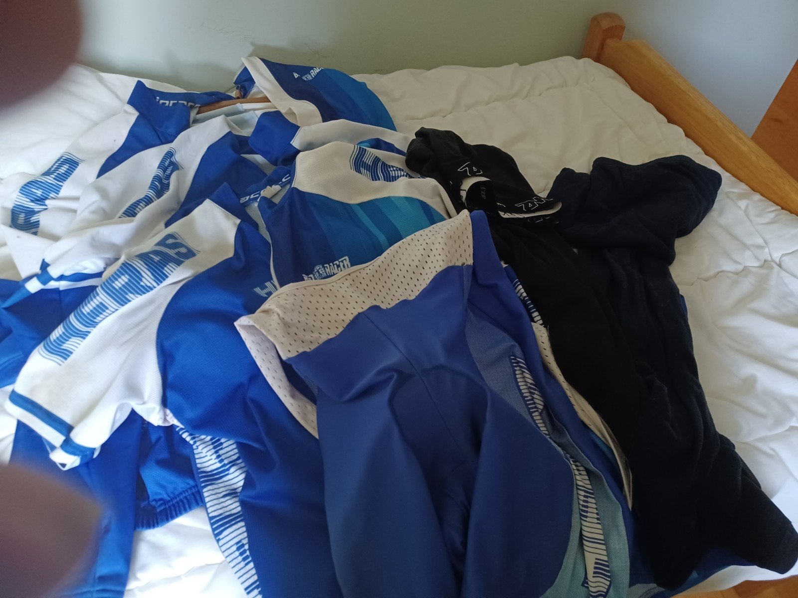 Sportkleding pakket: Fiets- en sportshirts, Maat 52/54 (L), Onbekend, Meerkleurig, Ophalen of Verzenden