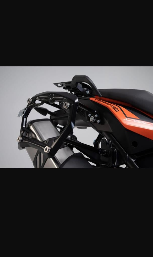 SW Motech Trax KTM 1090 R zijkofferrek gezocht!, Ophalen, Gebruikt