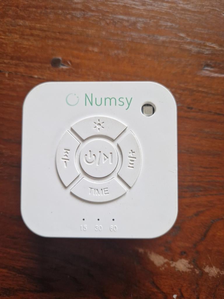 Numsy White Noise Slaapmachine - Muziek & Licht, Ophalen of Verzenden, Zo goed als nieuw