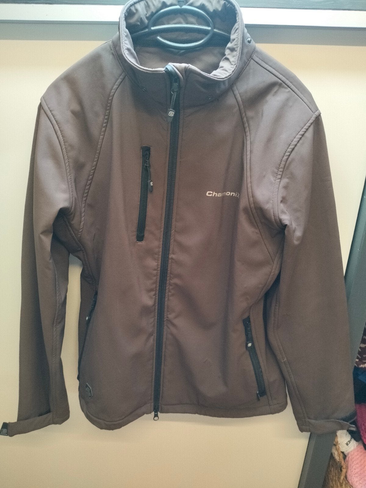 Chamonix Softshell Jas Maat L - Bruin, Maat 52/54 (L), Bruin, Chamonix, Ophalen of Verzenden