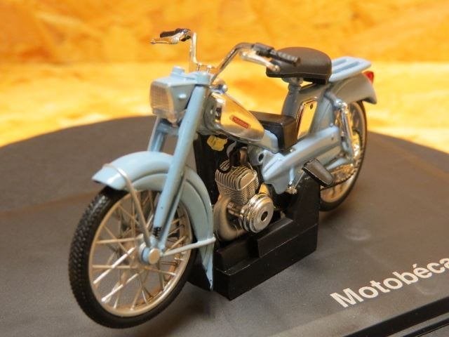 Motobecane AV88 brommer 1:18, MayCheong, Nieuw, Norev, Ophalen of Verzenden