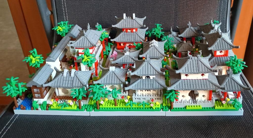 Micro Lego Chinees dorp inclusief boekjes, Kinderen en Baby's, Speelgoed | Duplo en Lego, Ophalen of Verzenden, Nieuw