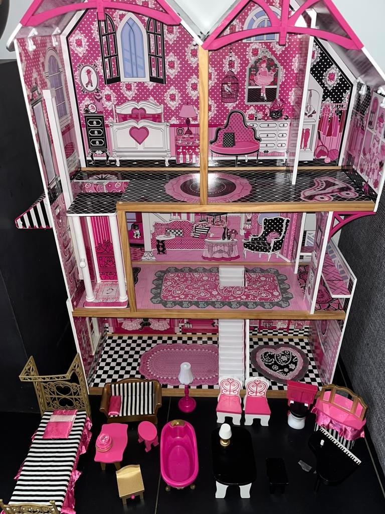 Kidskraft barbie/poppenhuis Bella, Ophalen, Zo goed als nieuw, Poppenhuis