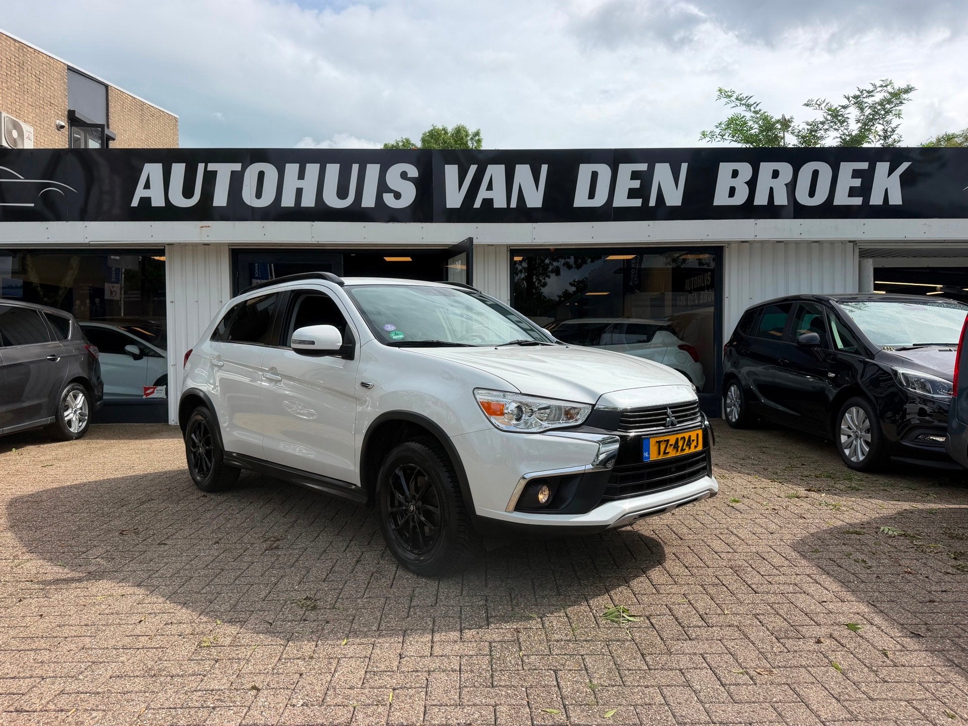 Mitsubishi ASX 1.6 Cleartec Intense+|Dealer OH|Navi|Cruise|C, Auto's, Voorwielaandrijving, Gebruikt, Euro 6, 4 cilinders