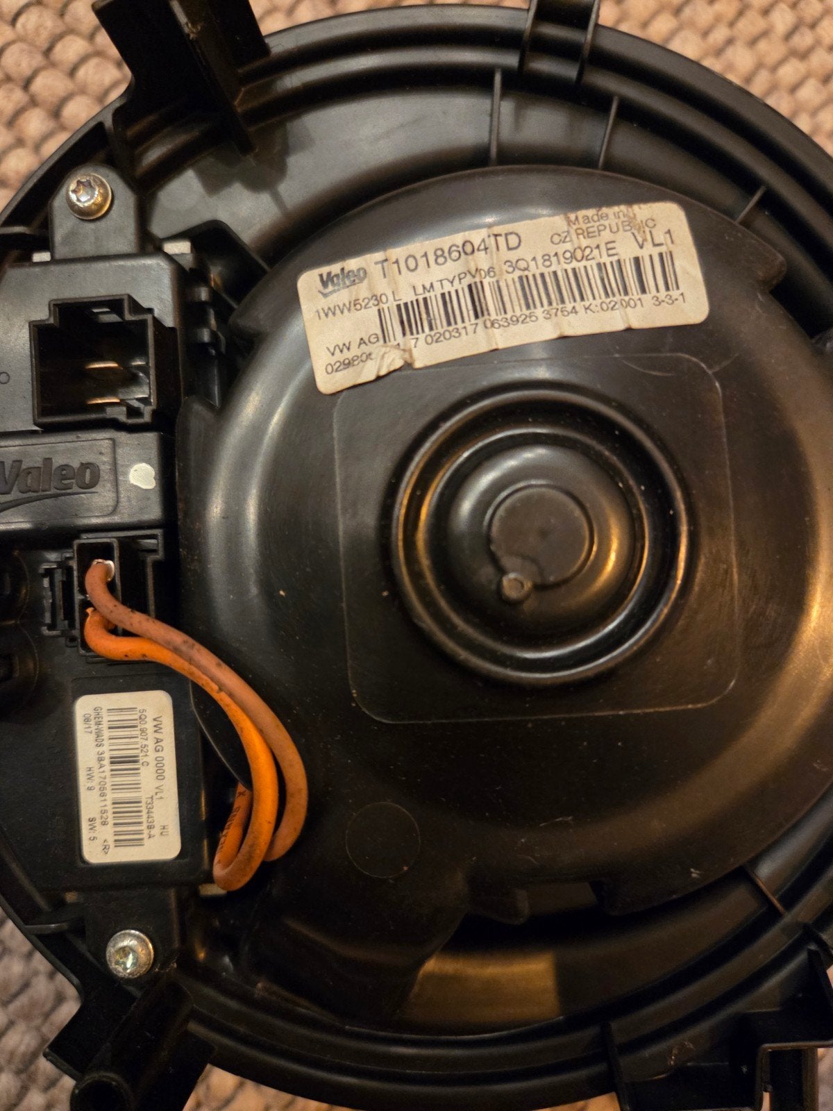 Originele kachelventilator incl. kachelweerstand voor VAG, Gebruikt, Ophalen of Verzenden, Motorkap, Skoda
