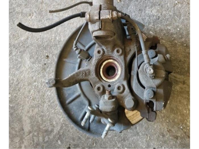 Fusee links-voor van een Volkswagen Golf, Auto-onderdelen, Gebruikt, -, Volkswagen, -