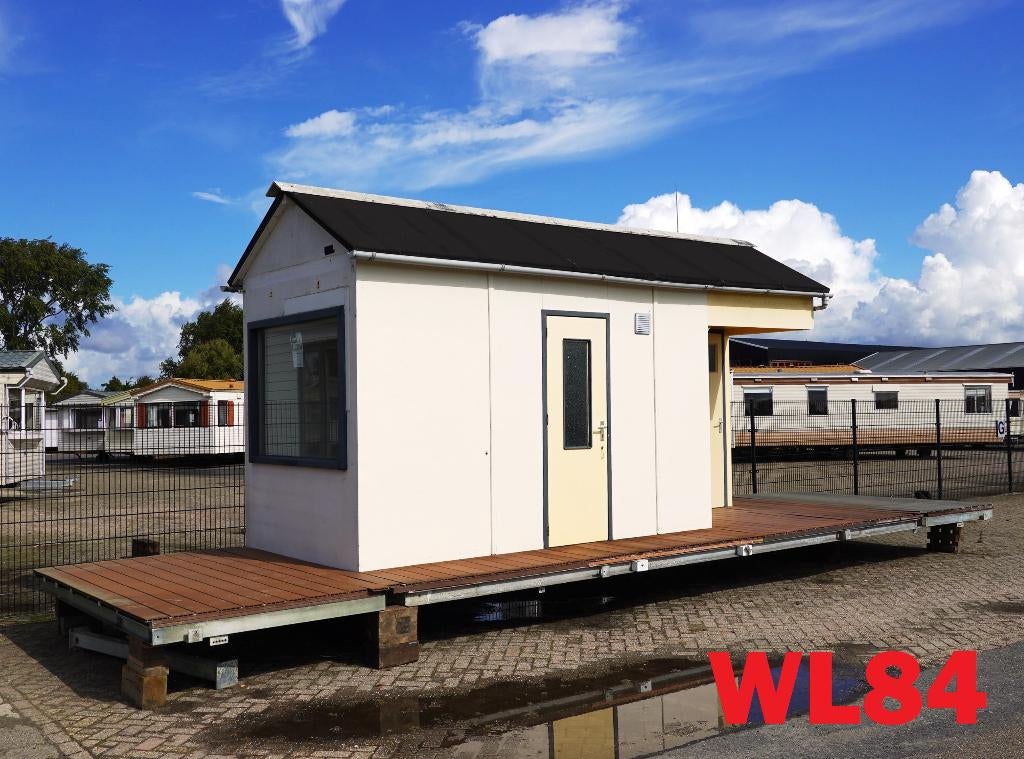 Diverse strandhuisjes voorradig 4 pers ideaal voor verhuur, Caravans en Kamperen, Tot en met 4