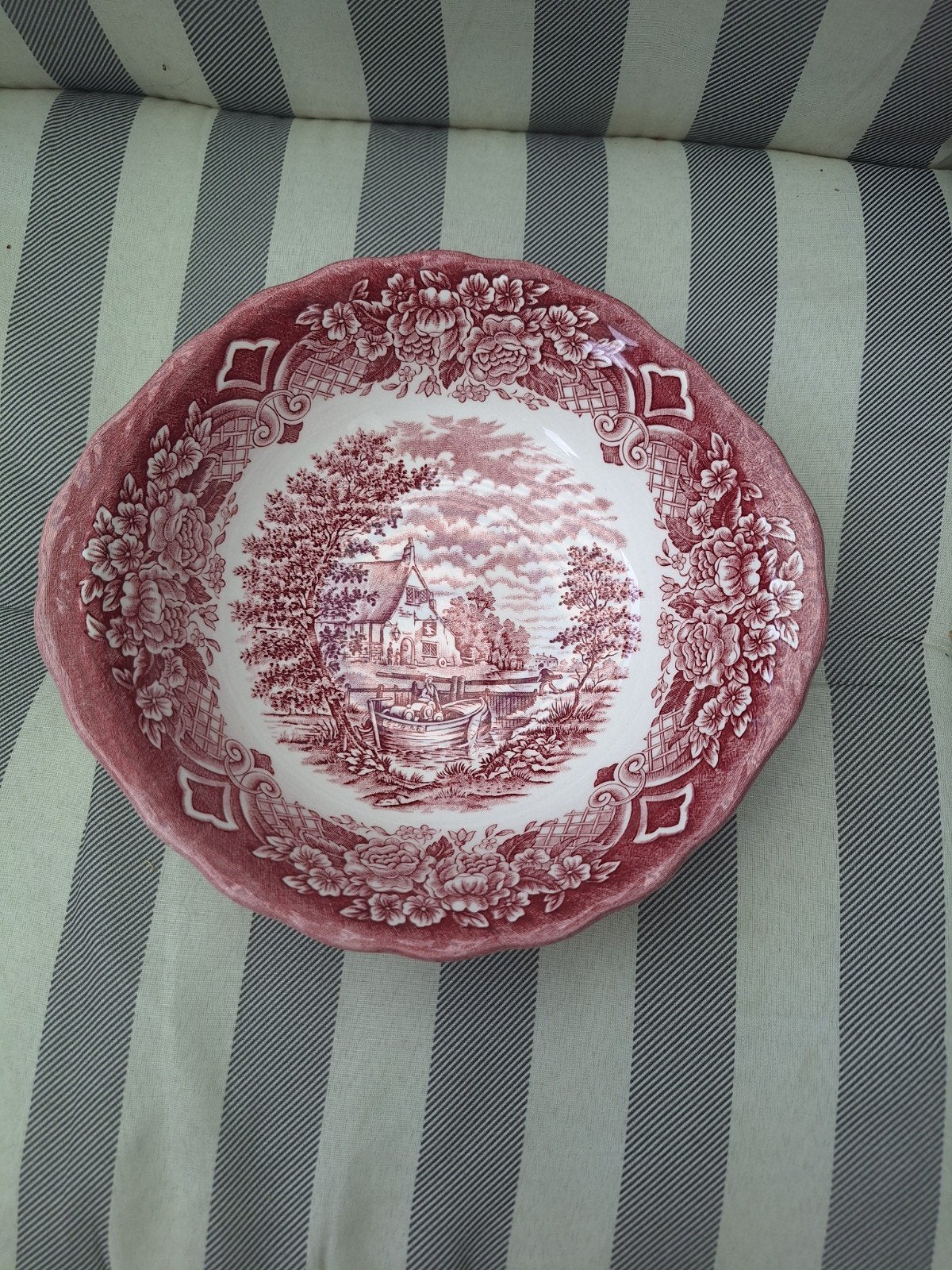 Grindley Homeland Schaal - Rood Transferware - 22,5x21 cm, Ophalen of Verzenden