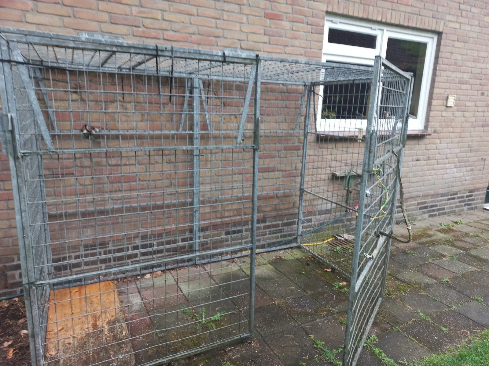 honden kennel, Ophalen, 110 cm of meer, 100 cm of meer