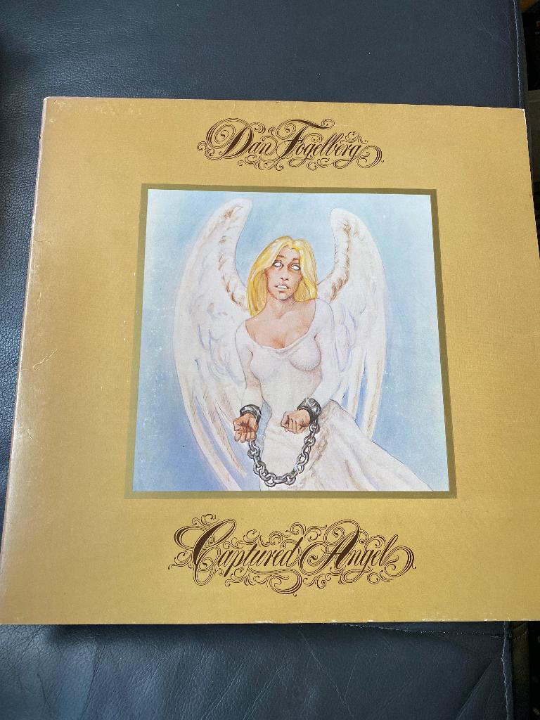 Dan Fogelberg : Captured Angel ( lp vinyl), Ophalen of Verzenden, Zo goed als nieuw, 12 inch, Poprock