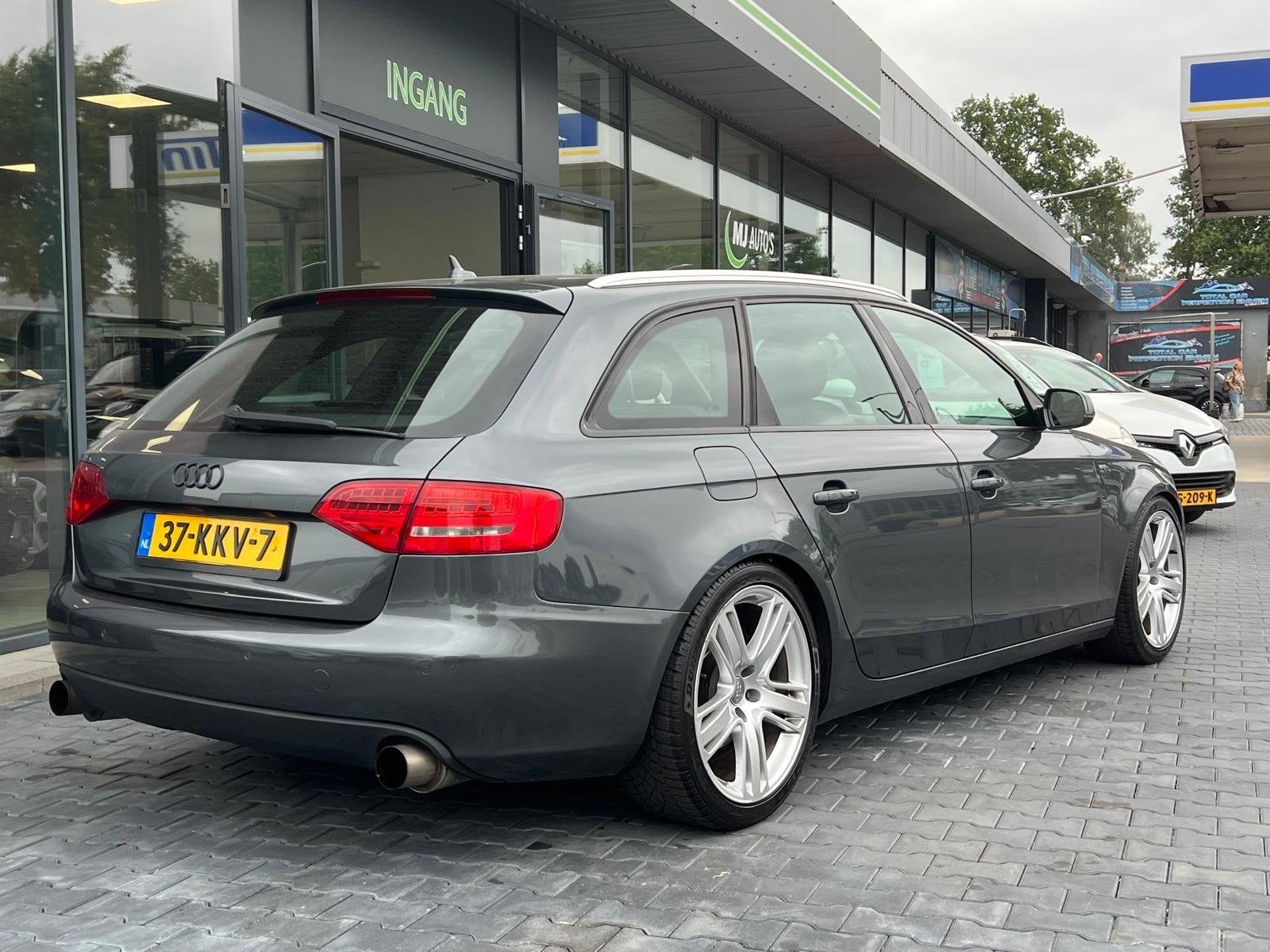 Audi A4 Avant 2.0 TFSI S-LINE EDITION AIRCO NAVI LMV, Auto's, Audi, Voorwielaandrijving, 15 km/l, Gebruikt, Zwart