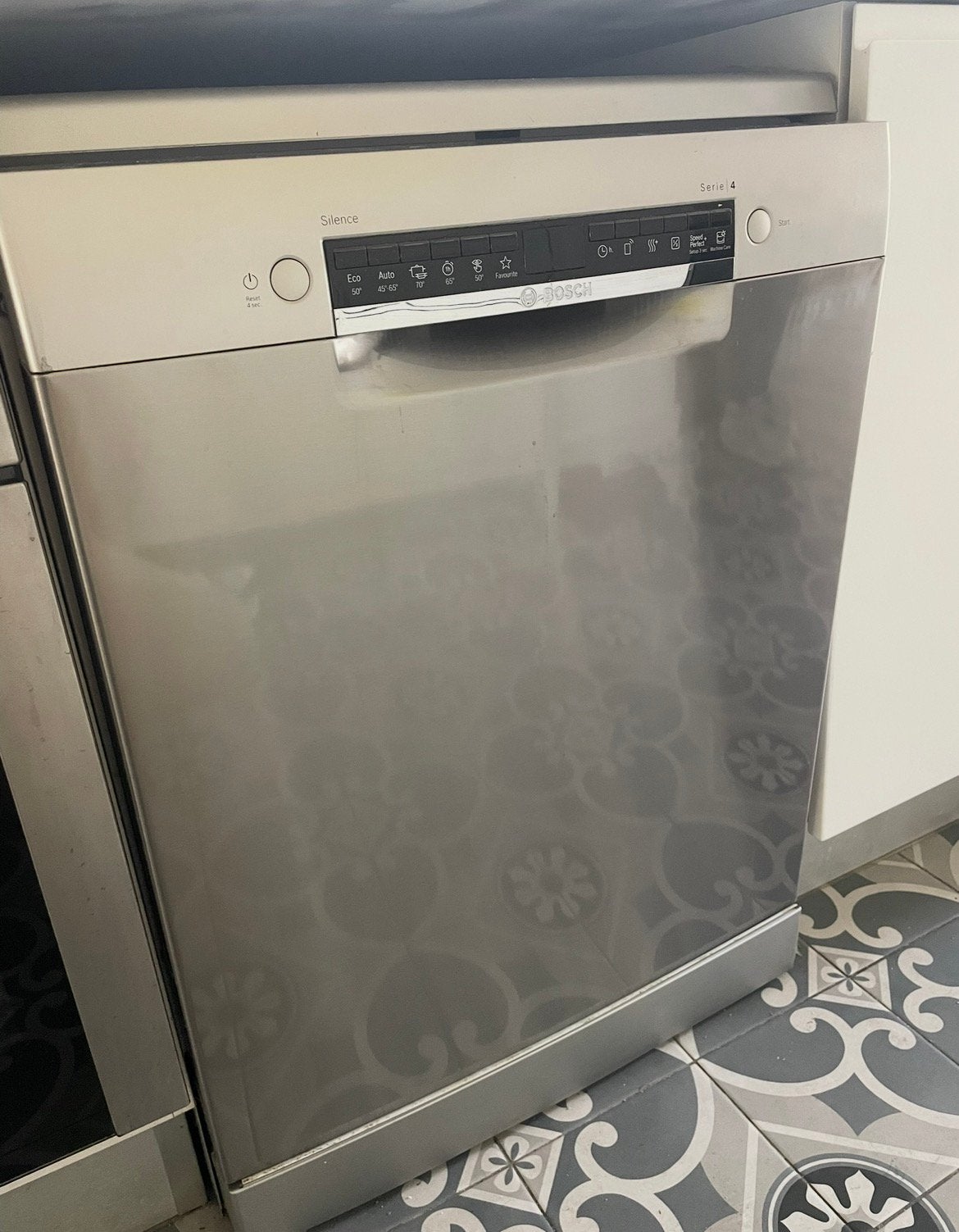 Dishwasher - Bosh - Series 4 - SMS4HVI31E, Witgoed en Apparatuur, Vaatwasmachines, Zo goed als nieuw, Minder dan 85 cm, Ophalen