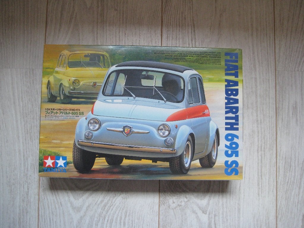 Bouwdoos Fiat Abarth, Auto, Groter dan 1:32, Nieuw, Ophalen of Verzenden