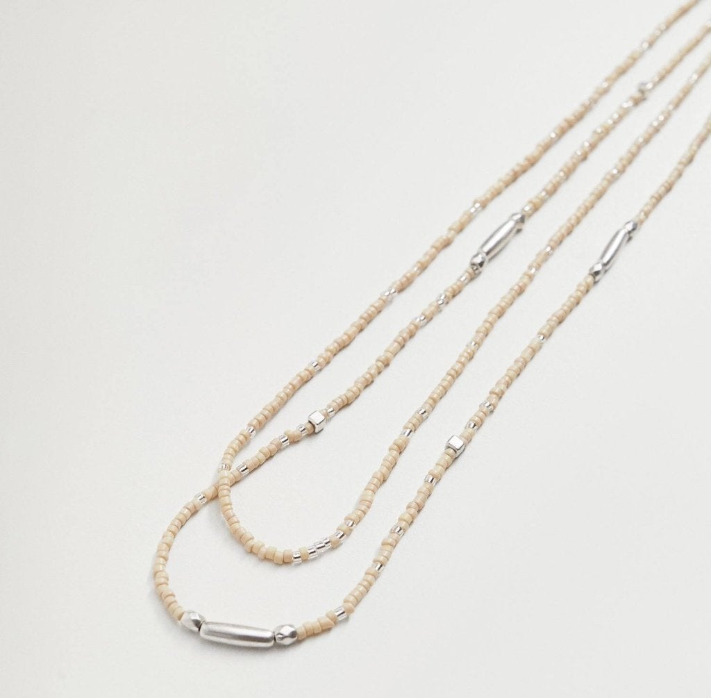 Mango beige boho ketting collier met gecombineerde kralen, Sieraden, Tassen en Uiterlijk, Beige, Nieuw, Ophalen of Verzenden, Steen of Mineraal