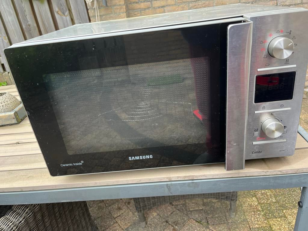 Samsung Combimagnetron - Zilver - Gebruikt, Combimagnetron, Gebruikt, Grill, Ophalen of Verzenden