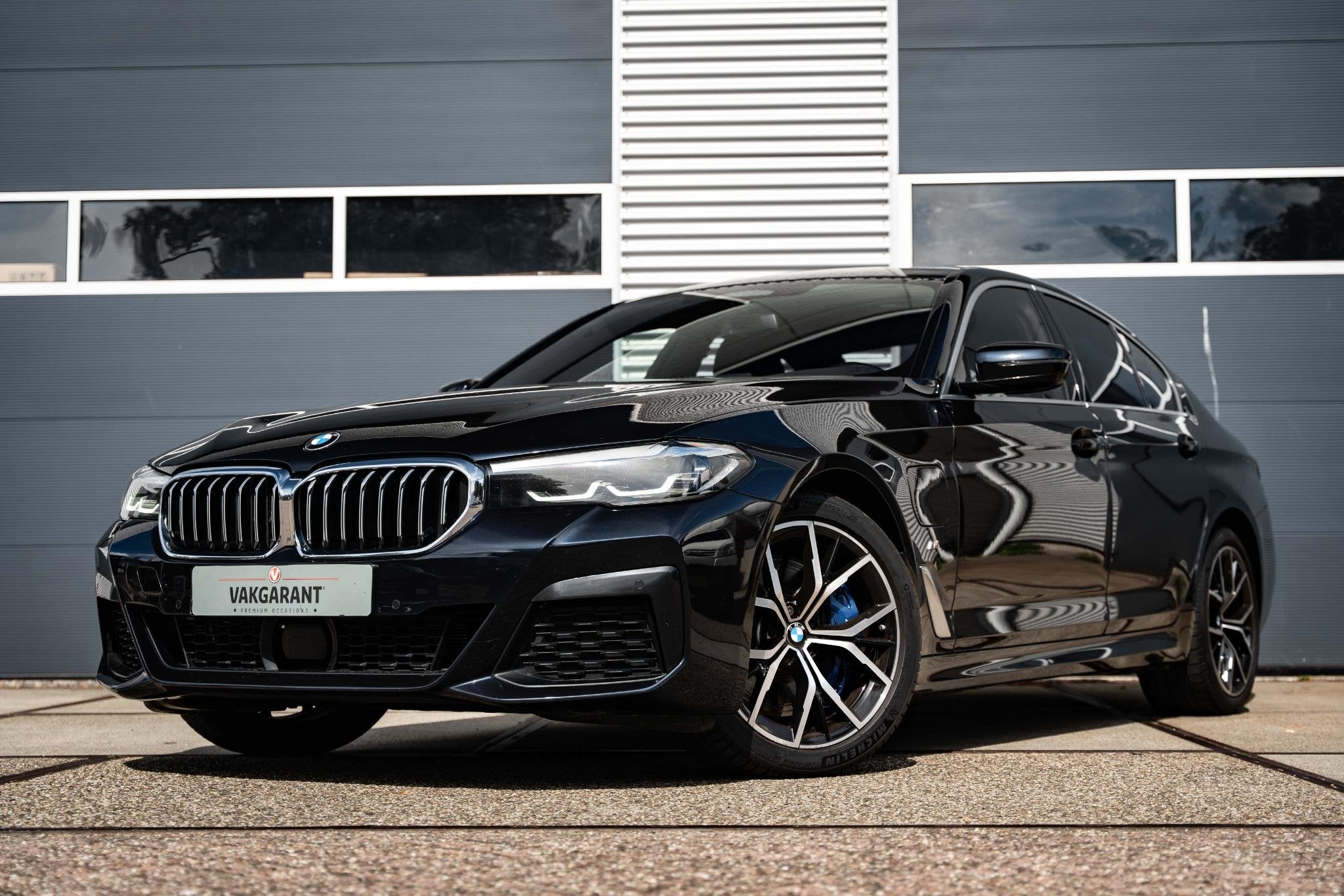 BMW 5-serie 545e xDrive M-sport High Executive |Sfeer |Alcan, 12 maanden, Gebruikt, Euro 6, 394 pk