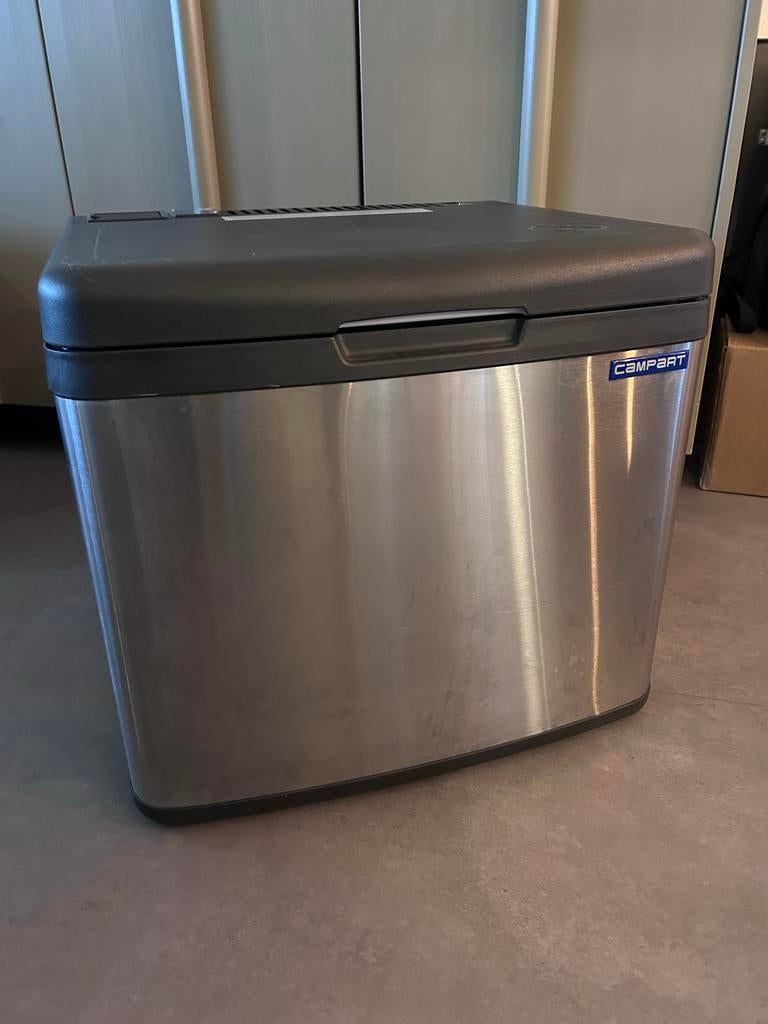 Campart CB-8677 Koelbox 230V/12V/Gas - Ideaal voor Camping, Ophalen, Gebruikt, Koelbox, Elektrisch