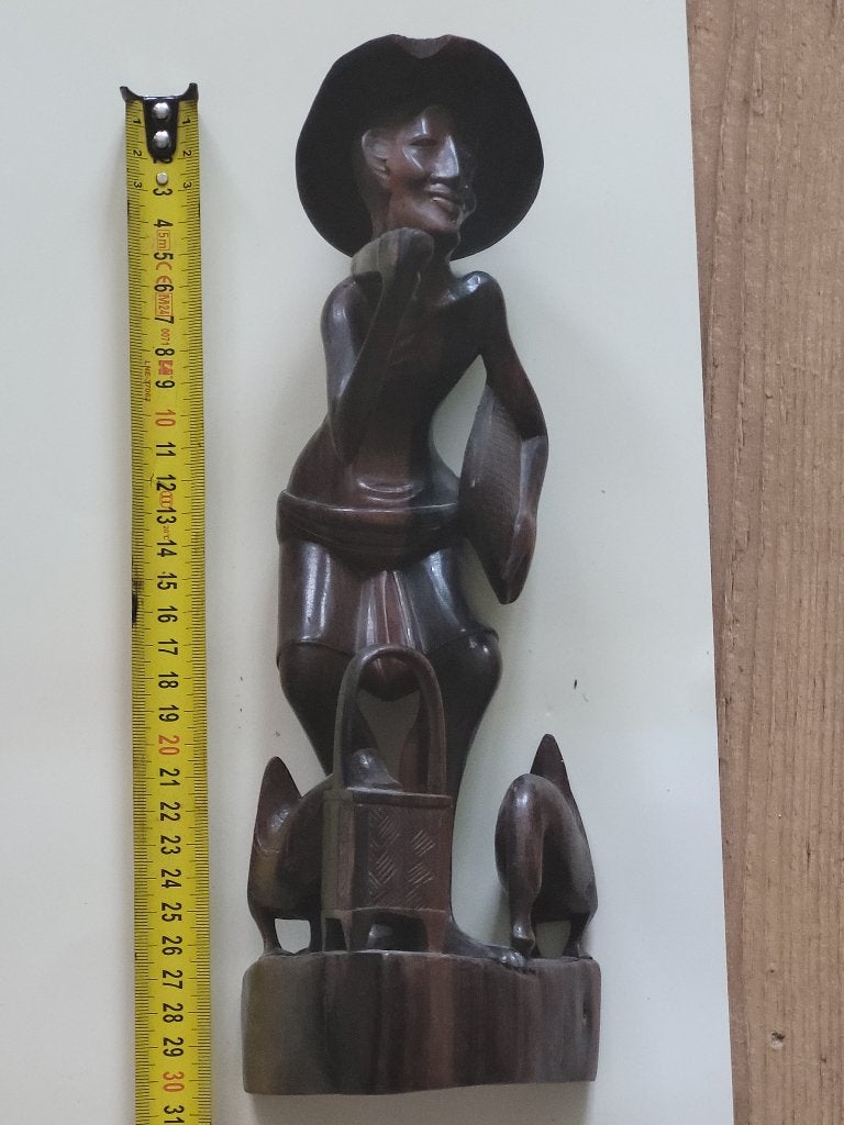 Art Deco Balinees Houten Beeld: Man met Ganzen (Jaren '50), Antiek en Kunst, Kunst | Beelden en Houtsnijwerken, Ophalen of Verzenden